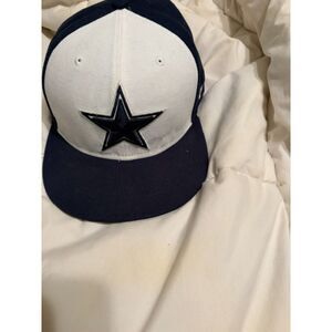 Dallas Cowboys New Era 59FIFTY Fitted Hat Size 7 3/8 – White/Navy – NFL Licensed